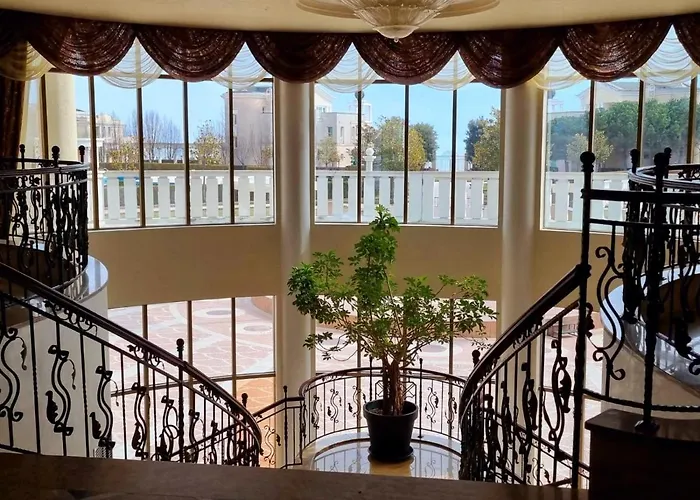 красавиците тъмнокоси Sunset