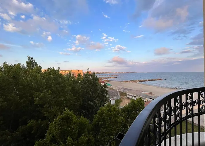 красавиците тъмнокоси Sunset