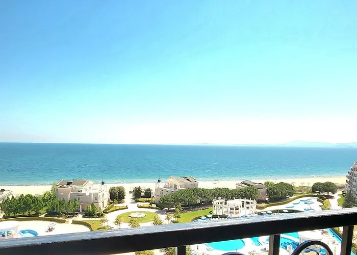 красавиците тъмнокоси Sunset 5* Поморие