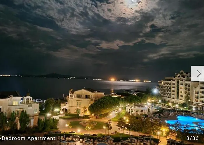 красавиците тъмнокоси Sunset Отель 5*