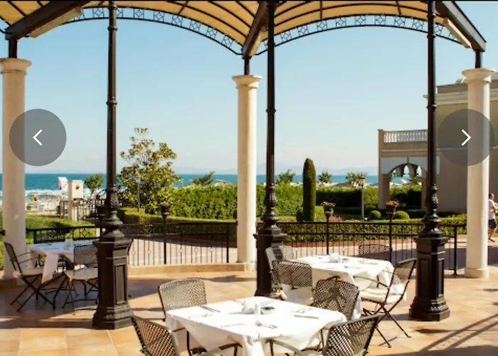 красавиците тъмнокоси Sunset Отель Поморие