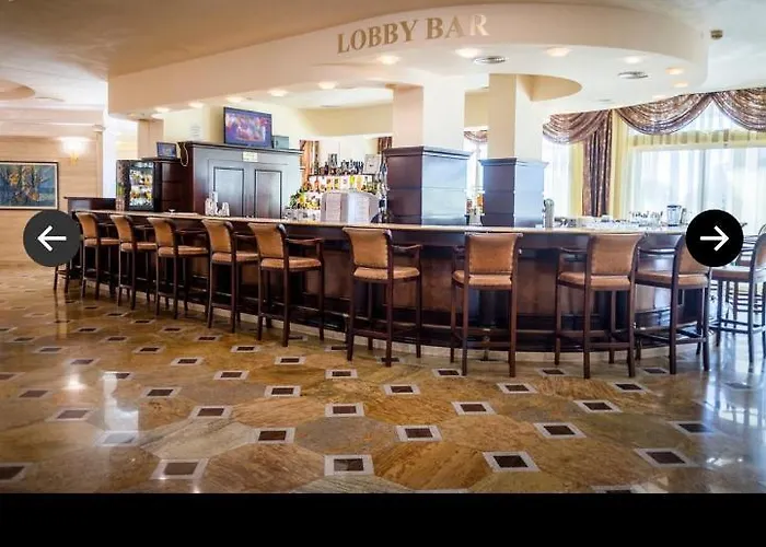 Отель красавиците тъмнокоси Sunset